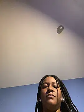 GirthGoddessCoco élő XXX-chatje