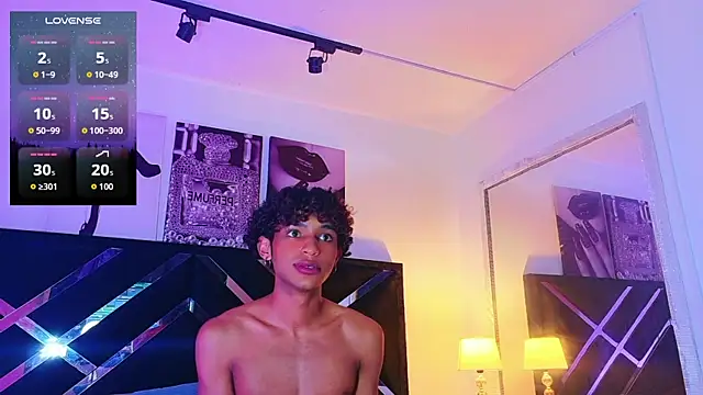 دردشة Aaron_Wiinter الجنسية المباشرة