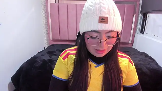 Živý XXX chat MiaWils_