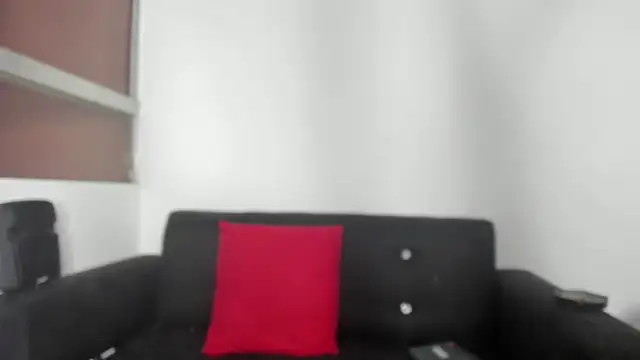 Onion_knight Adlı Modelin Canlı XXX Sohbeti