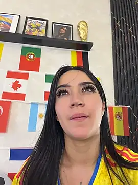 EmmyEvans1 Chat XXX live