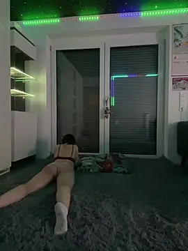 Chat +18 de Just-Lilly ao vivo