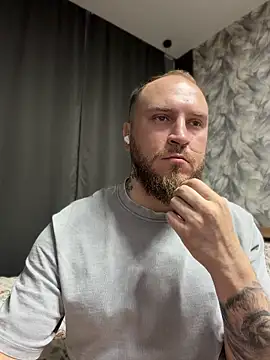 Chatroom XXX en direct de HermanFire