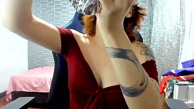 צ'אט XXX בשידור חי של Ginger_Sweetty