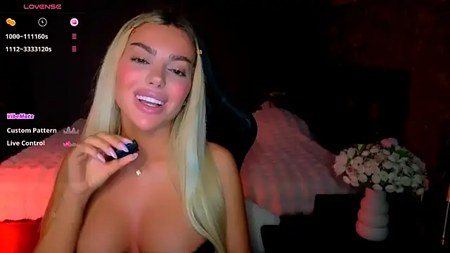 Ayla__Demir Adlı Modelin Canlı XXX Sohbeti