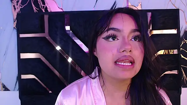Chat +18 de sweetbloomcs ao vivo