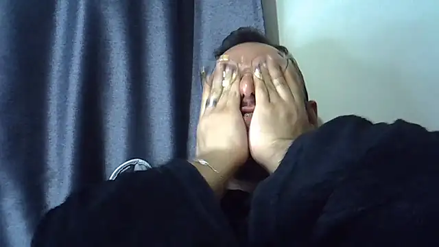 Chat XXX ao vivo de piazaocwb23