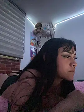 XXX chat uživo modela SweetSmokee