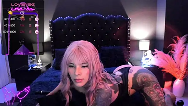 Christine_Adams 现场XXX聊天