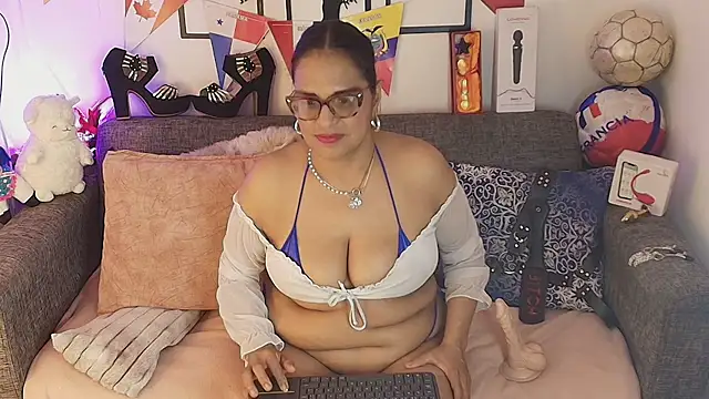 Angelabrowm Live XXX-Chat