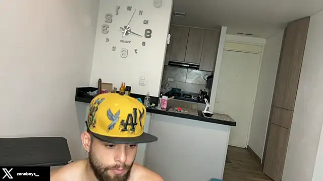 zoneboys 라이브 XXX 채팅