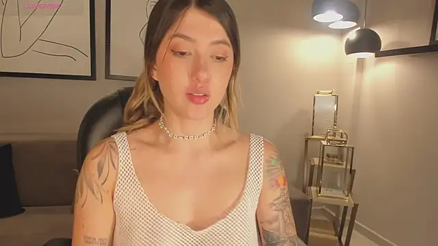 Chatroom XXX en direct de EveBensonX