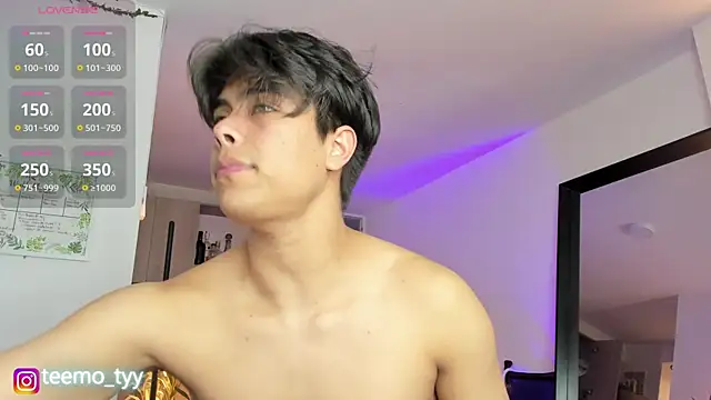 XXX chat uživo modela teemotwink