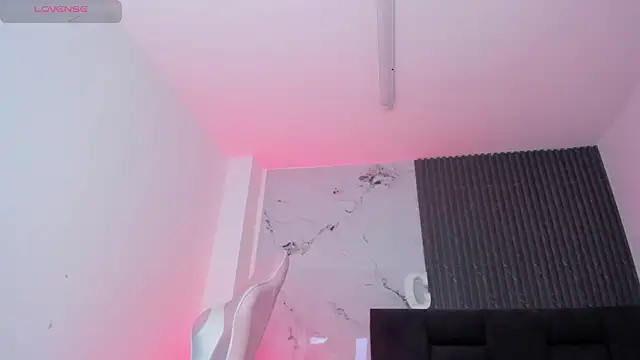 Chloemuaak's Live XXX Chat
