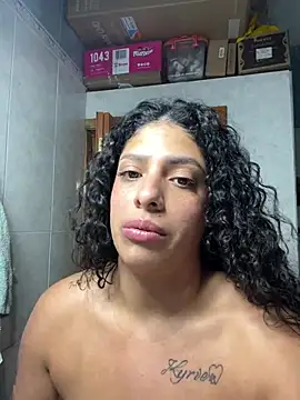 Chat XXX en directo de Shurabig