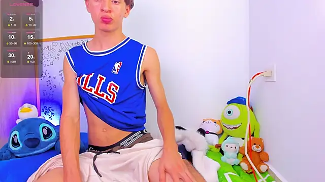 Ely_king's Live XXX Chat