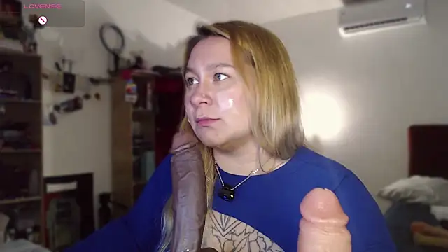 Enotika's Live XXX Chat