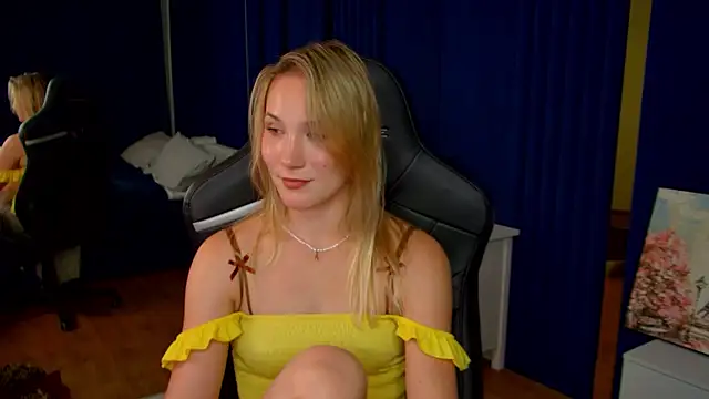 ElaraVoltage Live XXX-Chat