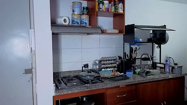 Nicky_sexfire élő XXX-chatje