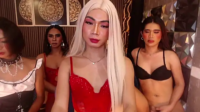 AudreyMilesTrans live XXX chat