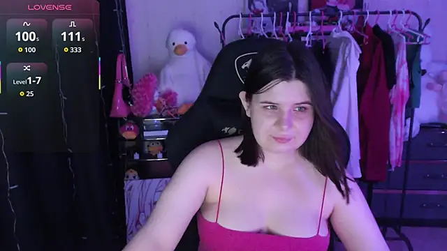 AmyVibess Chat XXX in diretta