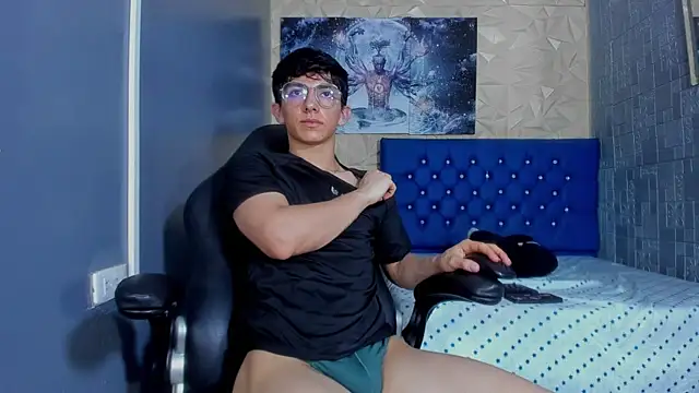 ElanGiraldo – Live XXX-chat