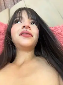 XXX chat uživo modela barbie_gv