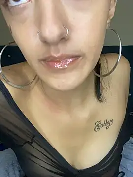 CuteBubbles13th's Live XXX Chat