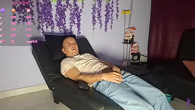 Chat XXX en directo de GreisyAndHazzan