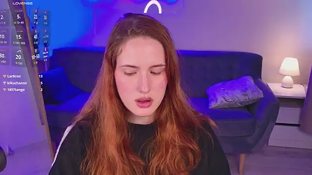 ChloeAster Live XXX-chat
