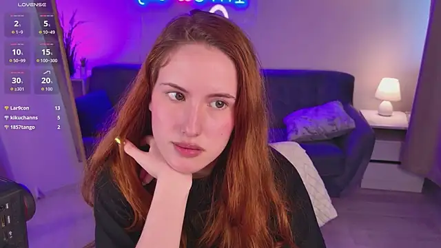 Chatroom XXX en direct de ChloeAster
