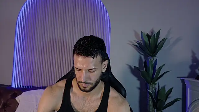 צ'אט XXX בשידור חי של Jacob_Benelli