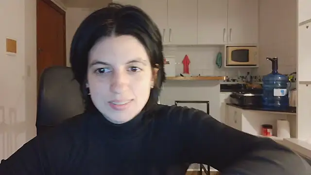 Chat +18 de kyslrana ao vivo
