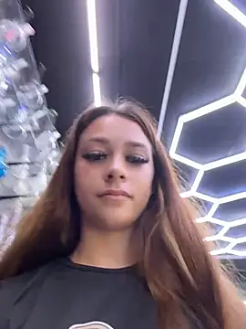 sabrinasfun3 élő XXX-chatje