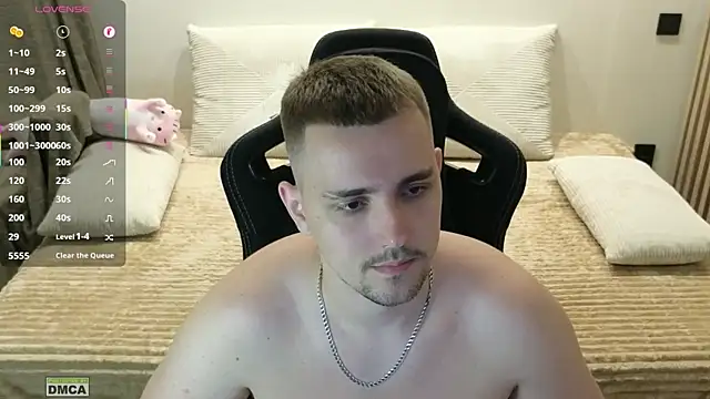 Larstar01 live XXX chat