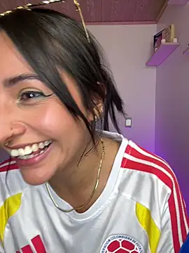 NandaVixen 라이브 XXX 채팅