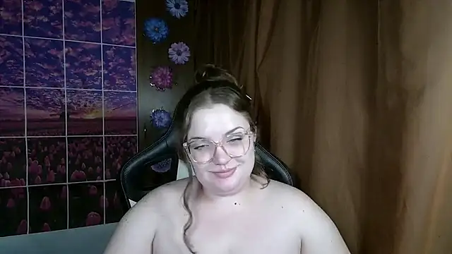 צ'אט XXX בשידור חי של Teasing_Dora