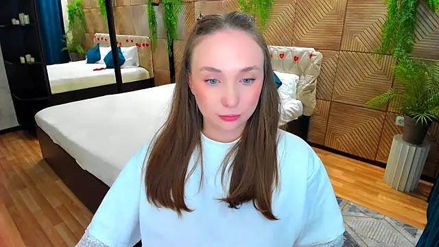 TrueReincarnation's Live XXX Chat