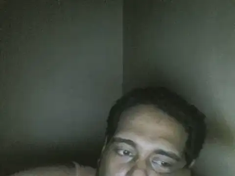 elpoop7305 Live XXX-chat