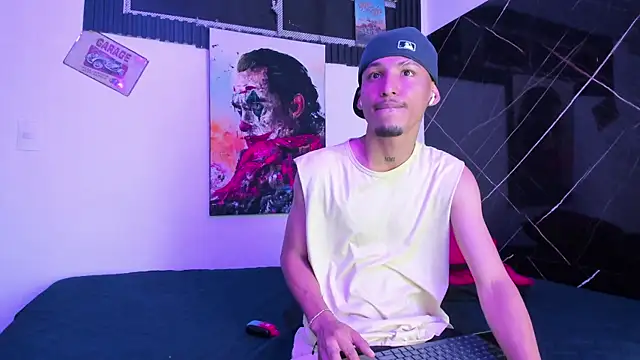 XXX chat uživo modela Camilo_Contreras