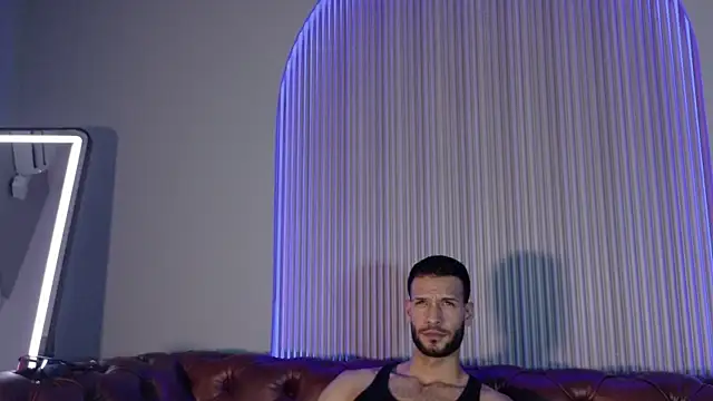 Jacob_Benelli – Naživo XXX chat
