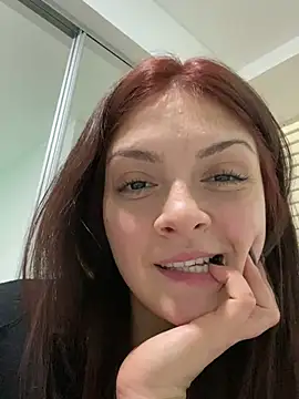 Danielaeliana Chat XXX in diretta