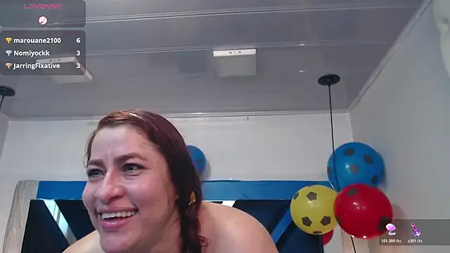 Chat XXX en directo de Alison-mar
