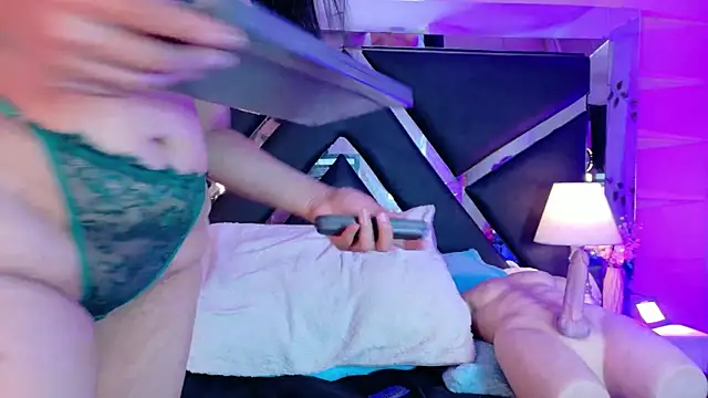 Veronica_Nasty_のライブXXXチャット
