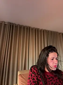 Zandrina 라이브 XXX 채팅