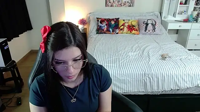 Czat XXX na żywo – kittykat18x