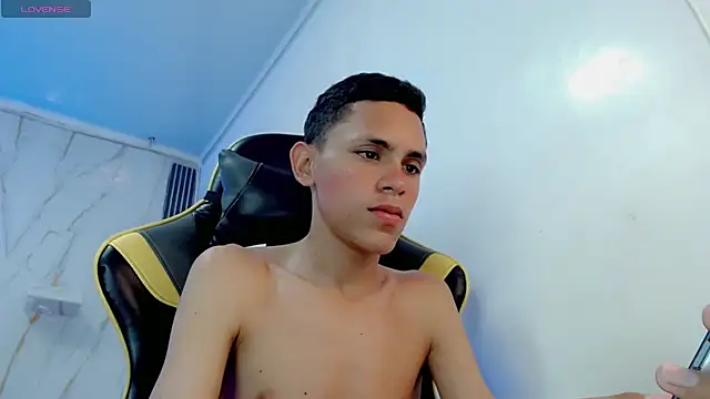 Вебкам-шоу sombra_18