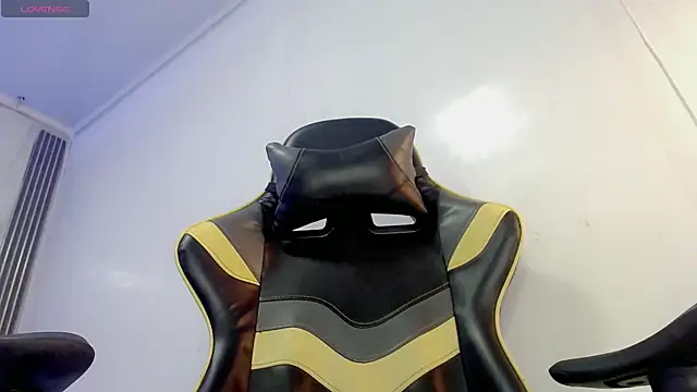 sombra_18 webkamerás műsora