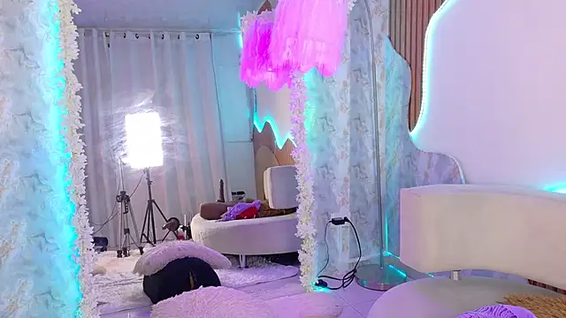 madisonjones-'s Live XXX Chat