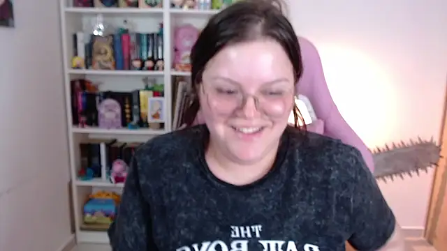 Gabiwaifu Chat XXX live